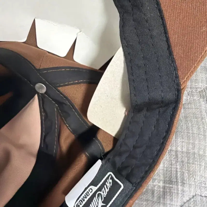 [BUNJANG] The Walking Dead Kenny Hat / 워킹데드 게임 케니 모자 굿즈