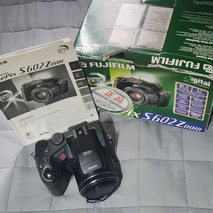 [BUNJANG] Fujifilm FinePix S602 Zoom Vintage Digital Camera / 작례추가)후지필름 FinePix S602 Zoom / 빈티지 디카