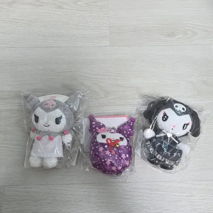 [BUNJANG] Sanrio Kuromi 20th Anniversary MC Collection Mascot Doll Bundle Set / 산리오 쿠로미 20주년MC컬렉션 마스코트 인형 일괄