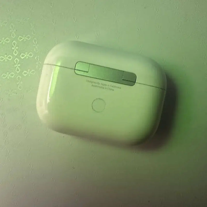 [BUNJANG] AirPods Pro 1 Charging Case / 애어팟 프로1 8핀 본체 판매