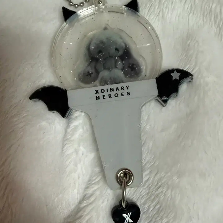 [BUNJANG] Xdinary Heroes Viewma Concert Tyonen Acrylic Keyring / 엑디즈 엑스디너리히어로즈 뷰마콘 툐낸 아크릴키링