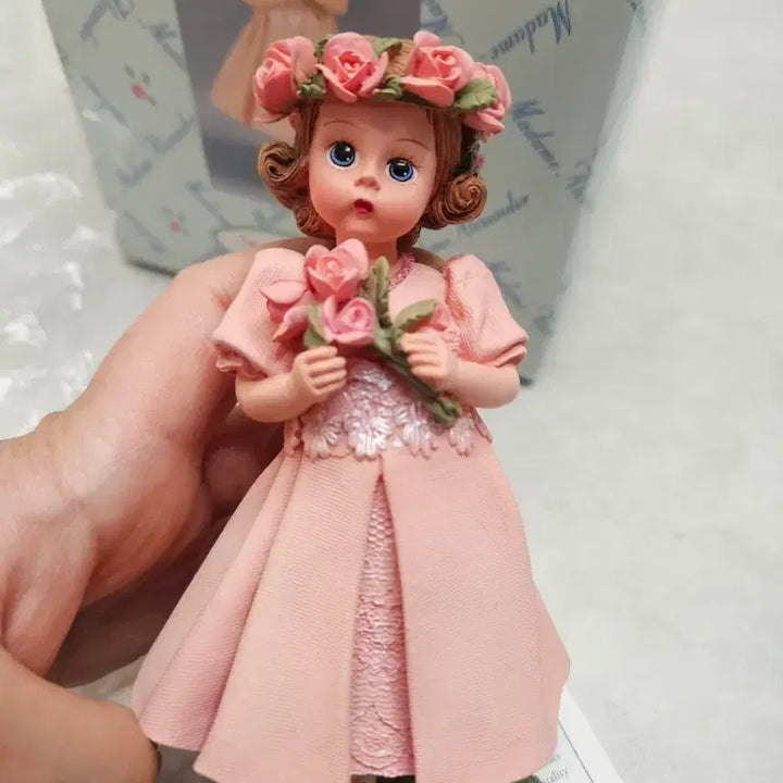 [BUNJANG] Madame Alexander Porcelain Antique Figurine / 마담 알렉산더 도자기 앤틱 피규어