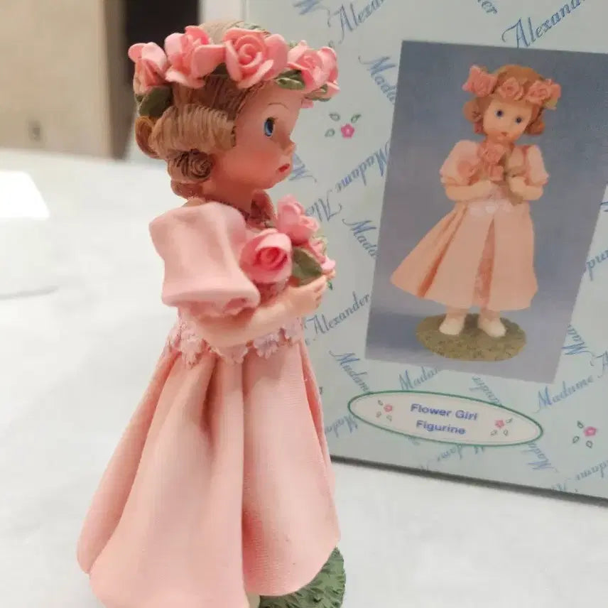 [BUNJANG] Madame Alexander Porcelain Antique Figurine / 마담 알렉산더 도자기 앤틱 피규어