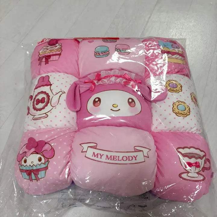 [BUNJANG] My Melody &amp; Kuromi Double-Sided Cushion / 마이멜로디&amp;쿠로미 양면 쿠션