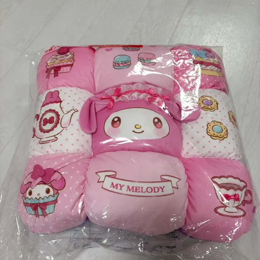 [BUNJANG] My Melody &amp; Kuromi Double-Sided Cushion / 마이멜로디&amp;쿠로미 양면 쿠션