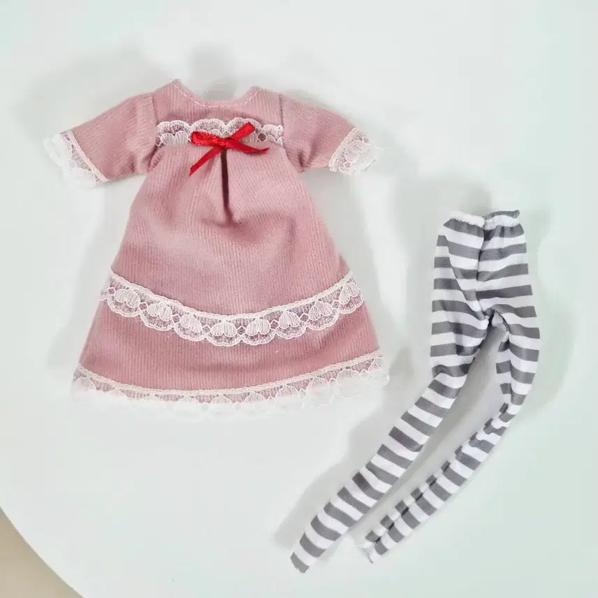 [BUNJANG] 1/6 Scale Doll Outfit Pink Cat / 1/6 스케일 인형(육일돌) 아웃핏 핑크고양이