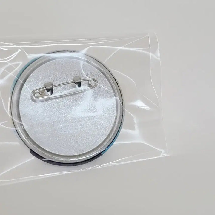 [BUNJANG] Jujutsu Kaisen Gojo Can Badge - Unused / 주술회전 캔뱃지 고죠 미사용 새상품