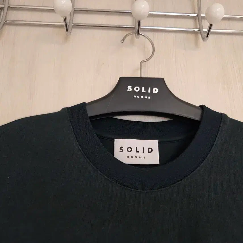 [BUNJANG] Solid Homme 23FW Gradient Embroidered Back Logo Short Sleeve T-shirt / 솔리드옴므 23FW 그라데이션 자수 백로고 반팔 티셔츠 48