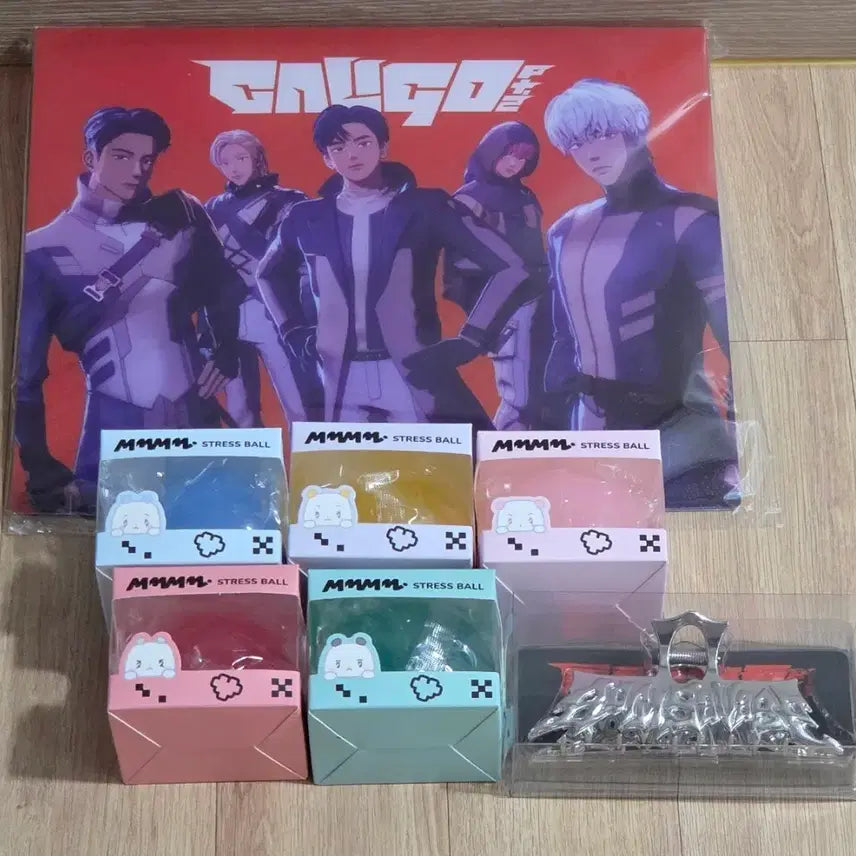 [BUNJANG] PLAVE Stress Ball Set (5 types) + Binder + Clip Pin (Sealed) / 므메미무 스트레스볼5종+바인더+집게핀 미개봉 플레이브