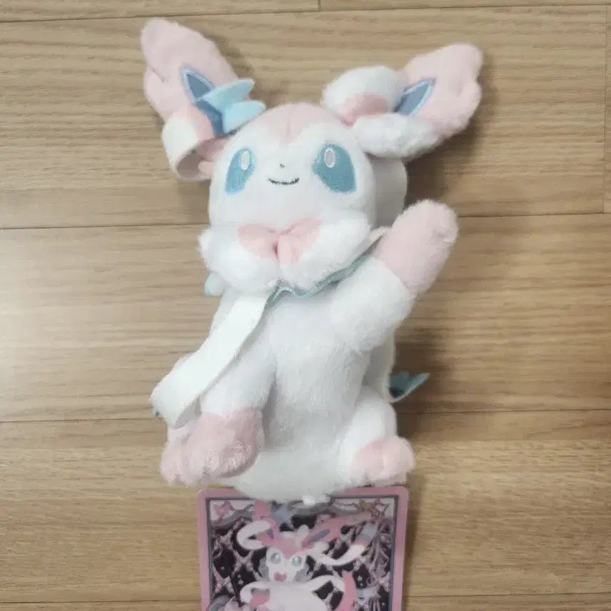 [BUNJANG] Pokemon Nymphia High Five Collection Plush Doll / 님피아 포켓몬 하이파이브 컬렉션 봉제 인형 서울숲 포레스트 팝업 이브이즈