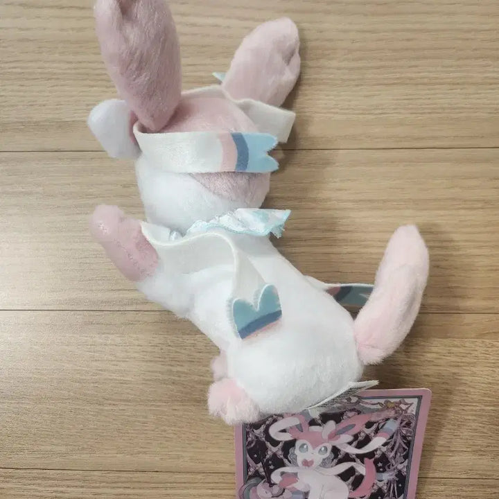 [BUNJANG] Pokemon Nymphia High Five Collection Plush Doll / 님피아 포켓몬 하이파이브 컬렉션 봉제 인형 서울숲 포레스트 팝업 이브이즈