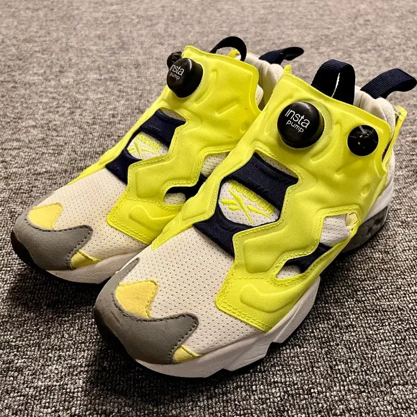 [BUNJANG] Reebok Instapump Fury Jackie Chan Shoes / [235] 리복 인스타펌프 퓨리 제키찬