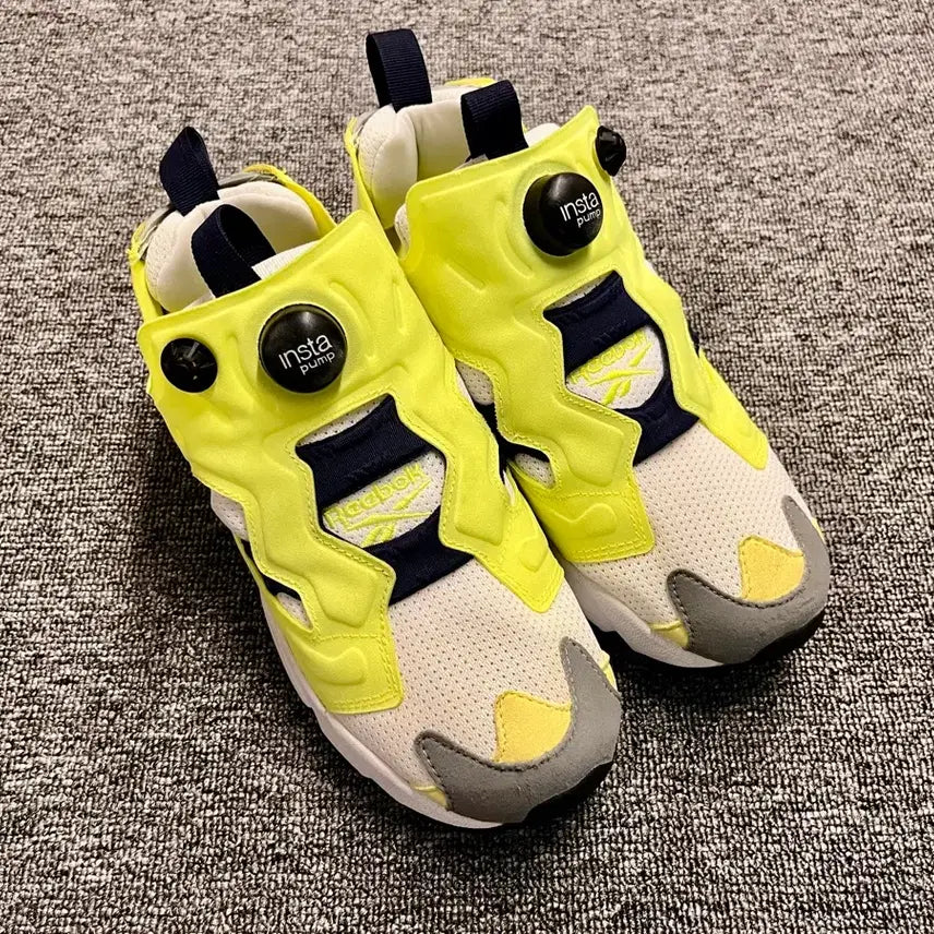 [BUNJANG] Reebok Instapump Fury Jackie Chan Shoes / [235] 리복 인스타펌프 퓨리 제키찬