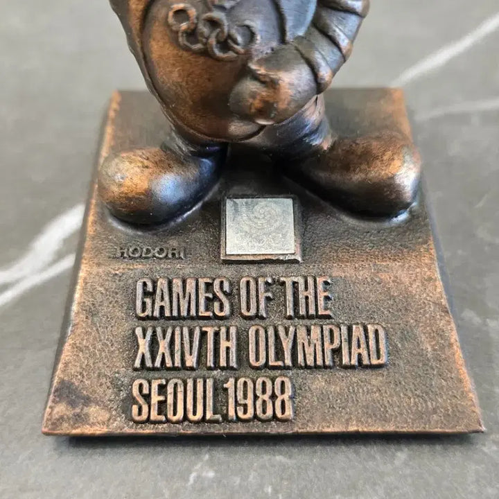 [BUNJANG] 1988 Seoul Olympics Hodori Mascot Metal Figurine / 88올림픽 호돌이 금속 장식품