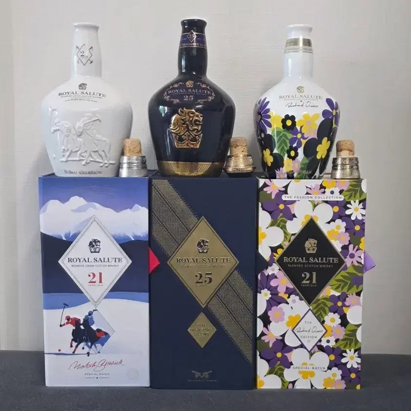 [BUNJANG] Royal Salute Whiskey Empty Bottles Bundle / 로얄살루트 위스키 공병 일괄