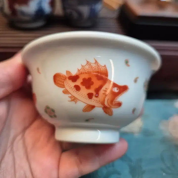 [BUNJANG] Jingdezhen Honghua Celadon Porcelain "Qu-eo" Cup / 경덕진 홍화 궐어문 다잔  출세와 번영의 기운을 담은 잔