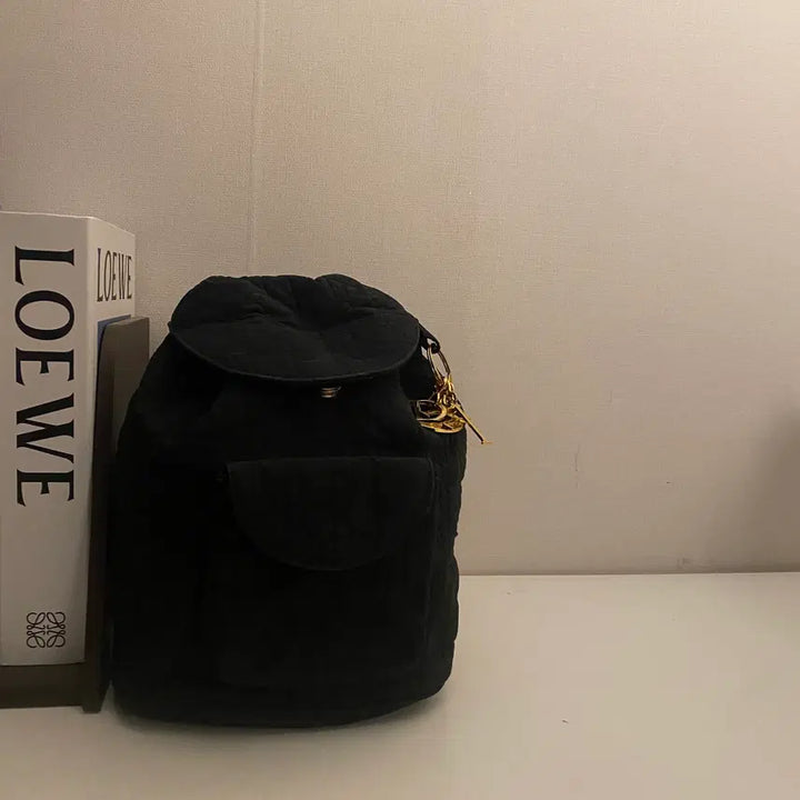 [BUNJANG] Dior Vintage Cannage Quilted Black Fabric Drawstring Backpack with Gold Charm / Dior/빈티지 디올 까나쥬 골드 참 블랙 패브릭 퀄팅 드로스트링 백팩