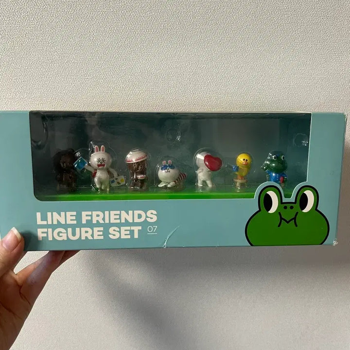 [BUNJANG] Line Friends Figure Set Full Box Sealed / 라인프렌즈 피규어 세트 풀박스 미개봉