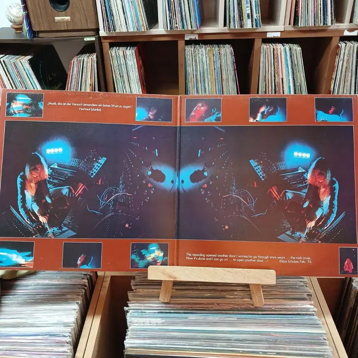 [BUNJANG] Klaus Schulze Moondawn LP (Mint Condition) / 희귀 소장가치 민트 클라우스 슐체 Moondawn LP