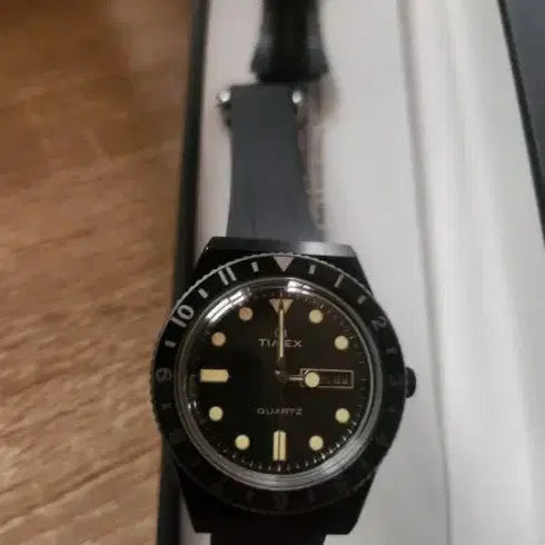 [BUNJANG] Timex Quartz Submariner Black 38mm Watch / 타이맥스쿼츠블랙 서브마리너 38미리 정품