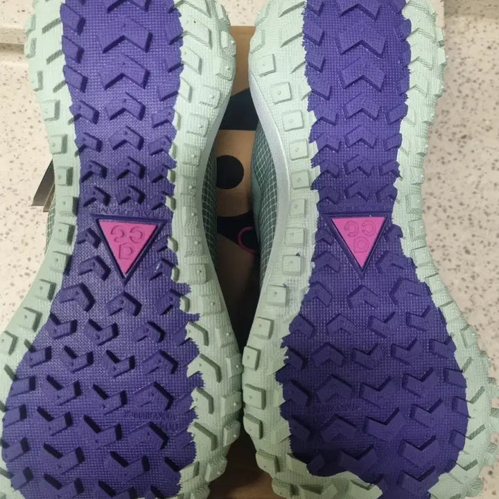 [BUNJANG] Nike ACG Mountain Fly Gore-Tex Sneakers / 나이키 ACG 마운틴 플라이 고어텍스 스니커즈