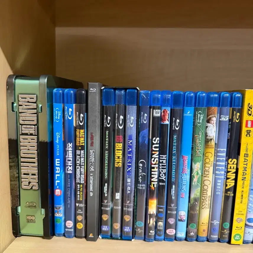 [BUNJANG] Various Blu-ray Box Sets: Coraline, The Matrix, E.T., James Dean Edition, Spider-Man Limited Edition / 블루레이 코렐라인 비밀의문 매트릭스 ET 등등