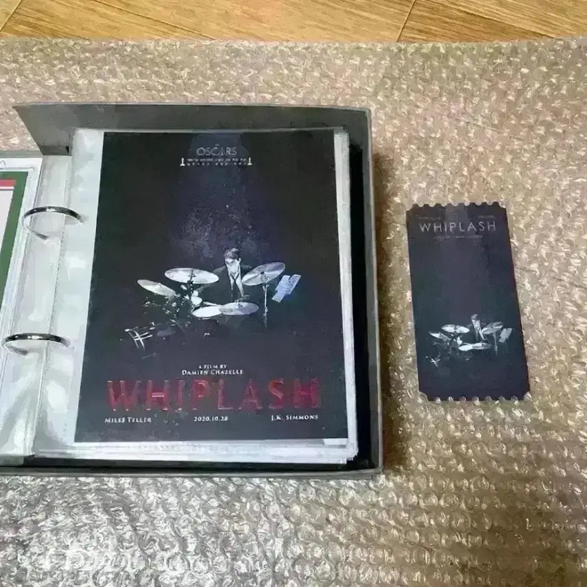[BUNJANG] Whiplash 10th Anniversary Goods Package A3 Poster + Acrylic Clip Magnet Art Card Set / 위플래쉬 굿즈패키지 A3포스터+아크릴 클립 마그넷 아트카드