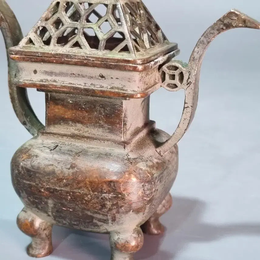 [BUNJANG] Antique Lion-Decorated Incense Burner / 골동 사자상 장식 향로. 고14