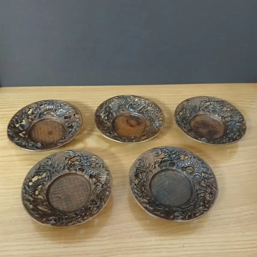 [BUNJANG] Japanese Takaoka Copperware Tea Coaster Set (Set of 5) by Takashi Omori / 일본  다도구 황동 용문 찻잔 받침 5개 일괄
