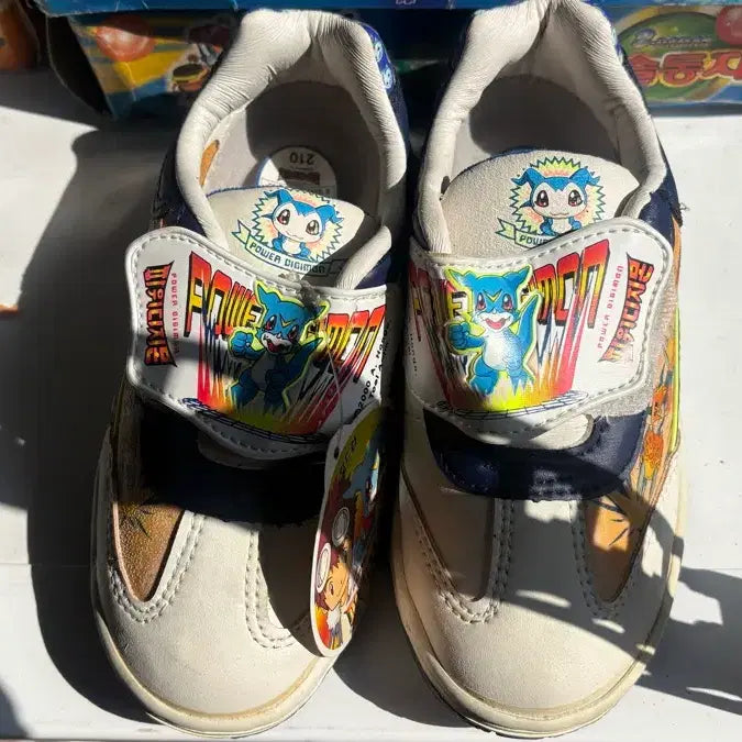 [BUNJANG] Digimon World Cup Character Sneakers Size 210 / 월드컵 파워디지몬 캐릭터 운동화 새상품