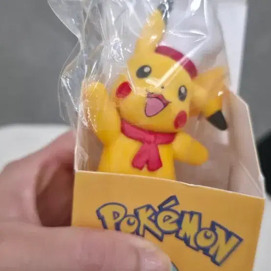 [BUNJANG] Pokemon Pikachu Figure / 포켓몬스터 피카츄피규어 판매합니다