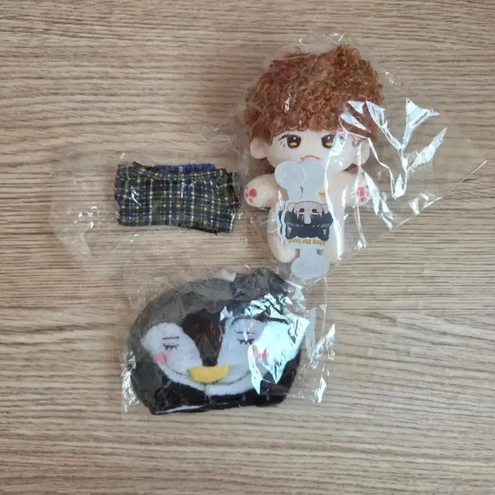 [BUNJANG] 2PM Junho 2PM Seul-Hoo Unofficial Doll "PengPeng" Bundle Set / (미개봉/일괄) 뽀글잊 2pm 투피엠 이준호 준호 비공식 인형 펭펭