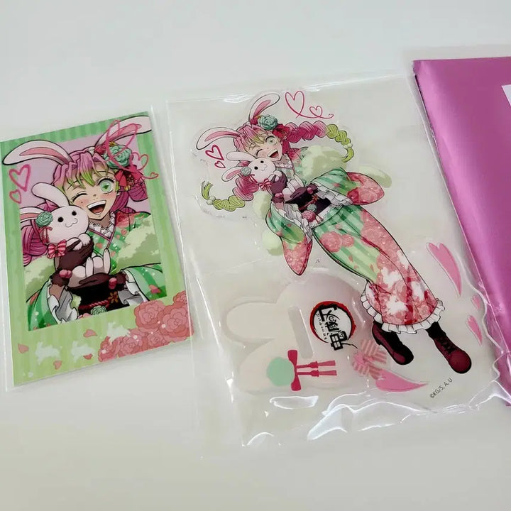 [BUNJANG] Demon Slayer Mitsuri Rabbit Year Acrylic Stand &amp; Cheki Card Set / 귀멸의칼날 AGF 토끼의해 미츠리 아크릴 스탠드 체키 카드 미개봉 새상품