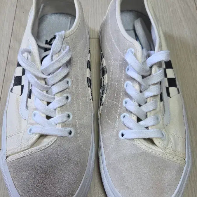 [SOLD OUT] 반스 스케이트 SK8-로우 아이보리 체커보드