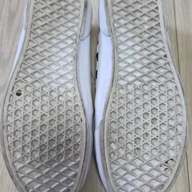 [SOLD OUT] 반스 스케이트 SK8-로우 아이보리 체커보드
