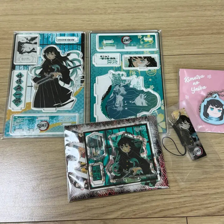 [BUNJANG] Demon Slayer Muichiro Tokito Diorama Figure Acrylic Standee Keychain Set / 귀멸의 칼날 무이치로 디오라마 피겨 아크릴 등등