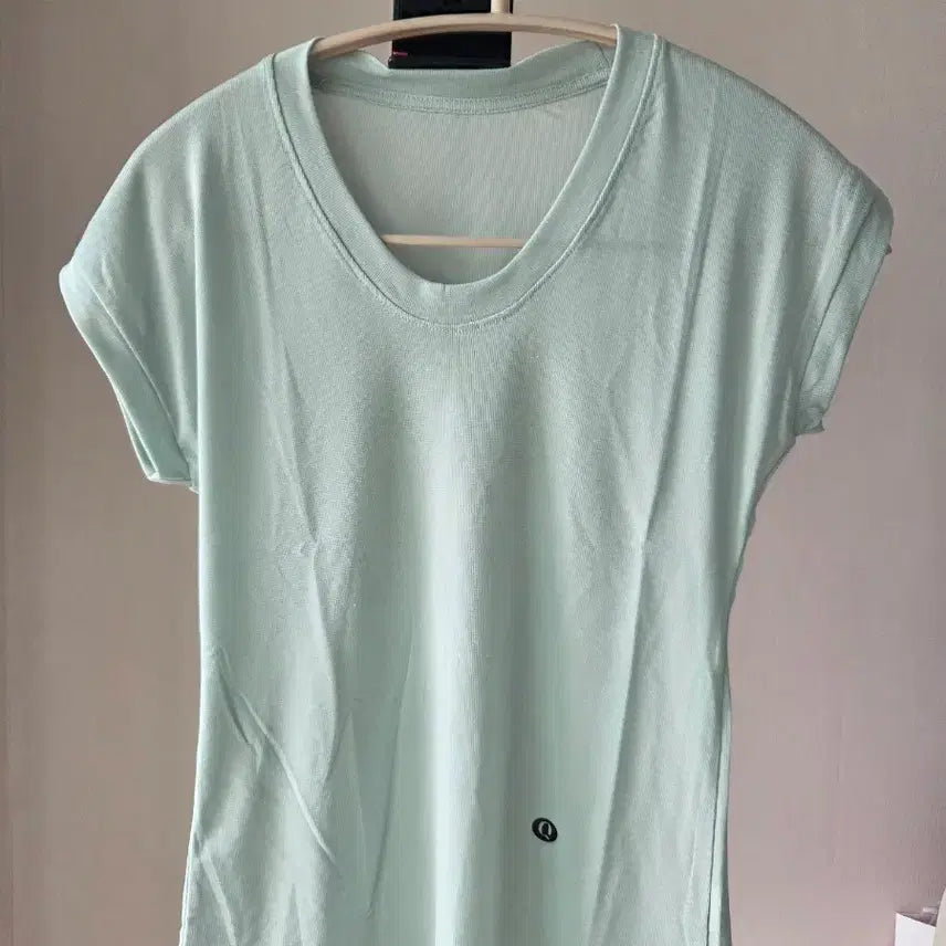 [BUNJANG] Mint Short Sleeve T-Shirt / 민트색 반팔 티셔츠