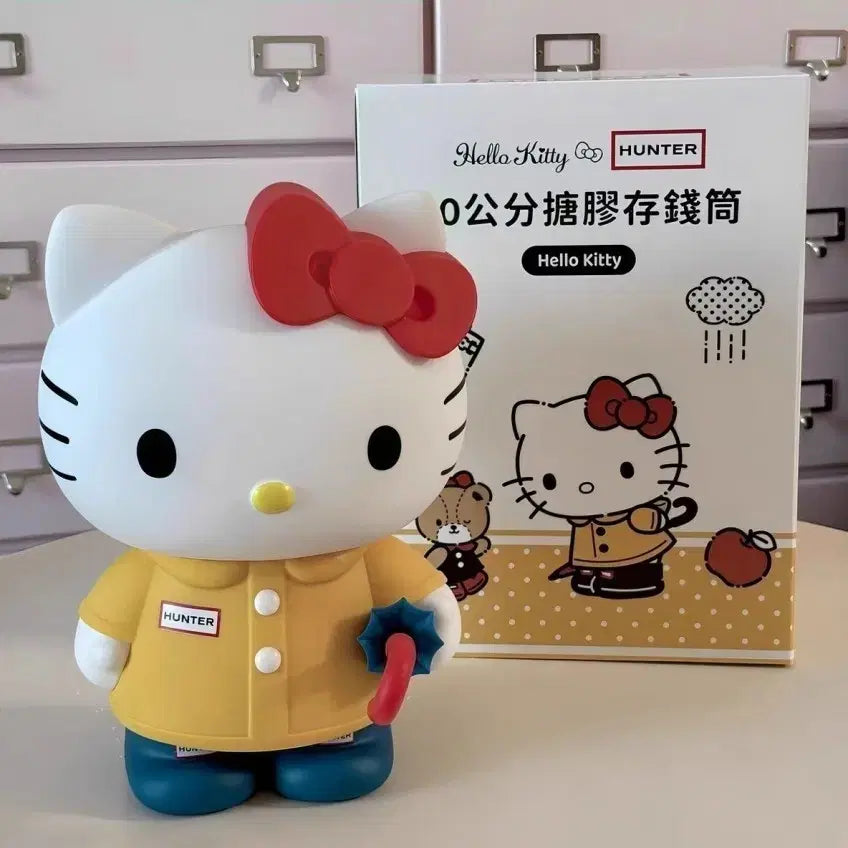 [BUNJANG] Hello Kitty Hunter Collaboration Oversized Raincoat Figure Money Box / 헬로키티 헌터 콜라보 대왕 우비 저금통 피규어(택포 5만원가능)
