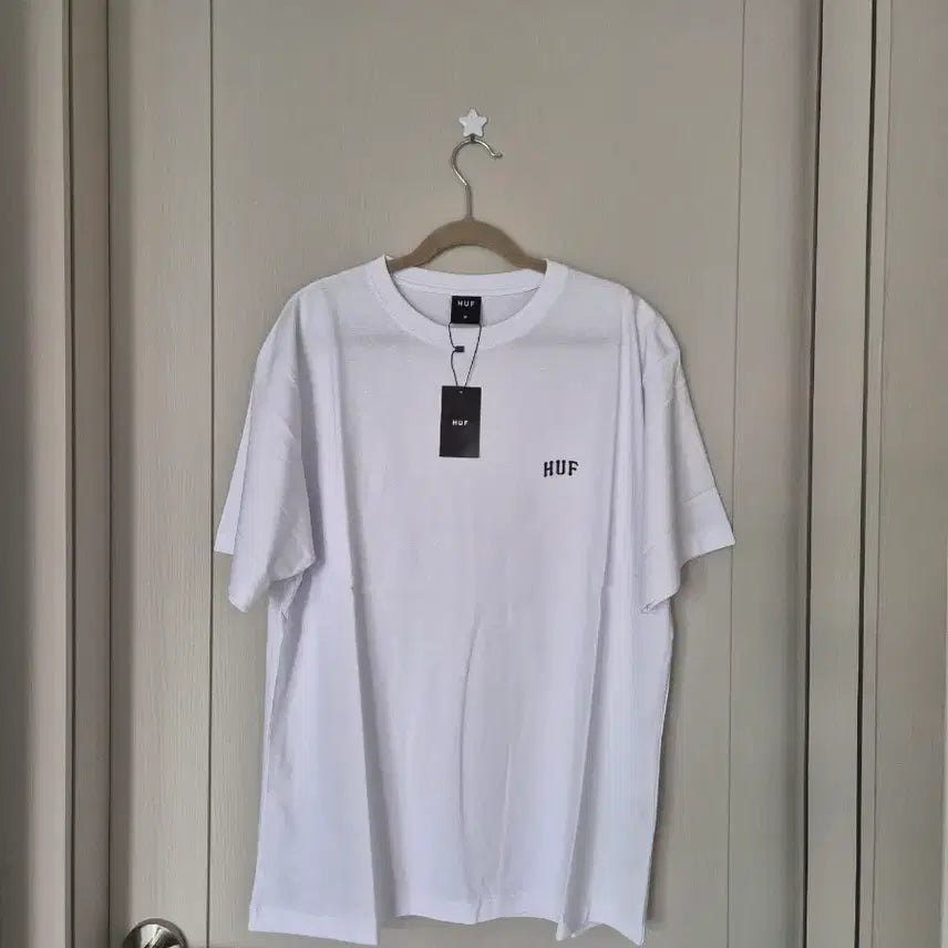 [BUNJANG] HUF Small Logo Short Sleeve T-Shirt White L / 새상품)L)무신사 HUF 스몰로고 반팔티
