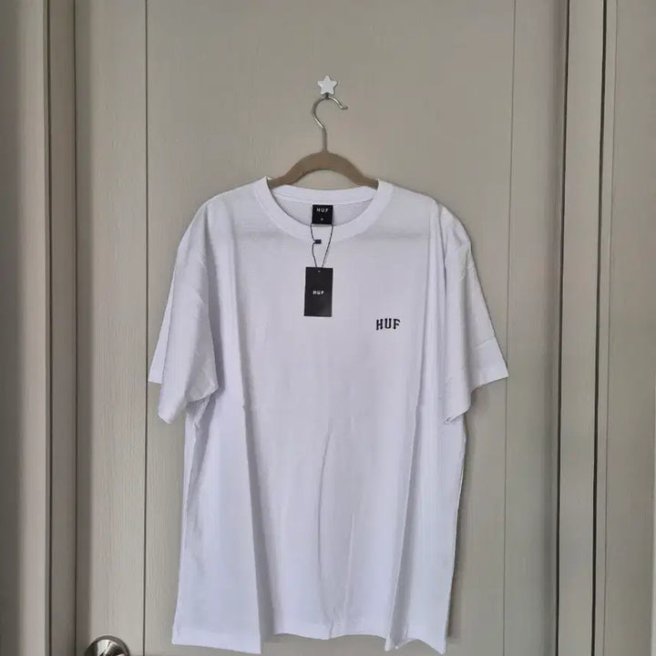 [BUNJANG] HUF Small Logo Short Sleeve T-Shirt White L / 새상품)L)무신사 HUF 스몰로고 반팔티