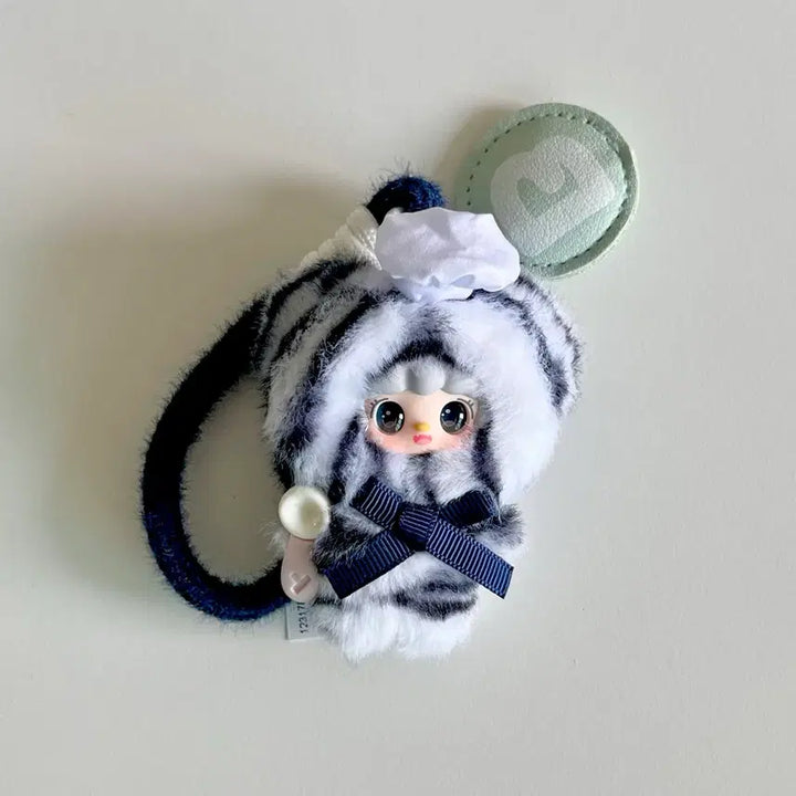 [BUNJANG] Yooki Alphabet Initial Keyring - Zebra Color / 유키 yooki 알파벳 이니셜 키링 _얼룩말색