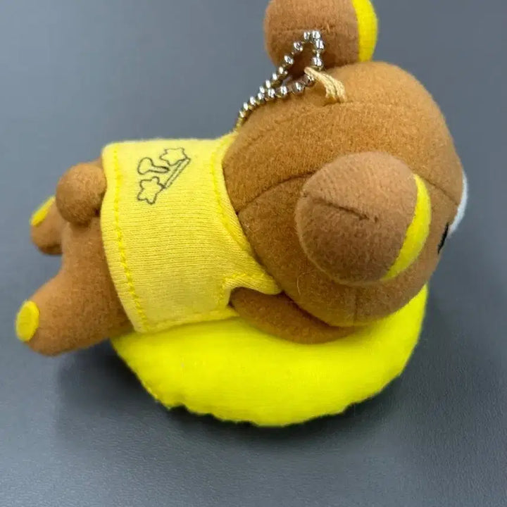 [BUNJANG] Classic Rilakkuma Lying Plush Keychain / 고전 리락쿠마 엎드린 인형 키링