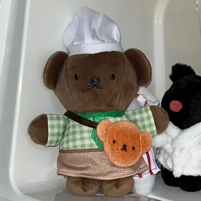 [BUNJANG] Miffy Boris Bakery Plush Keychain / 미피 보리스 베이커리 인형 키링