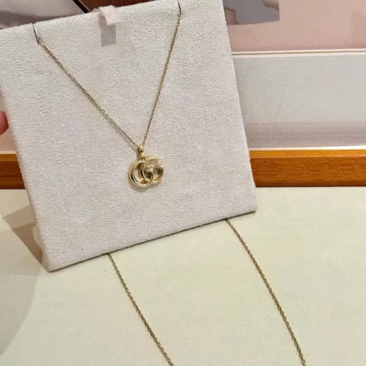 [BUNJANG] Gucci GG Logo Necklace Gold / 구찌 GG 로고 목걸이 골드