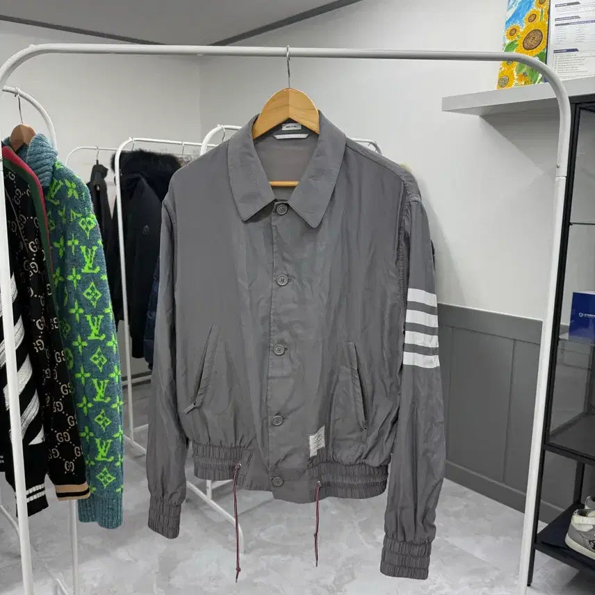 [BUNJANG] Thom Browne Solid Blouson Jacket Size 3 / [당일발송/3] 톰브라운 사선완장 솔리드 블루종 자켓