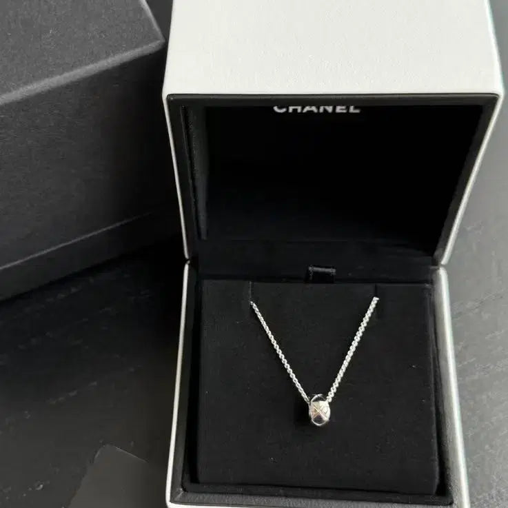 [BUNJANG] Chanel Silver Necklace (Authentic) / 샤넬 실버 목걸이 (정품)