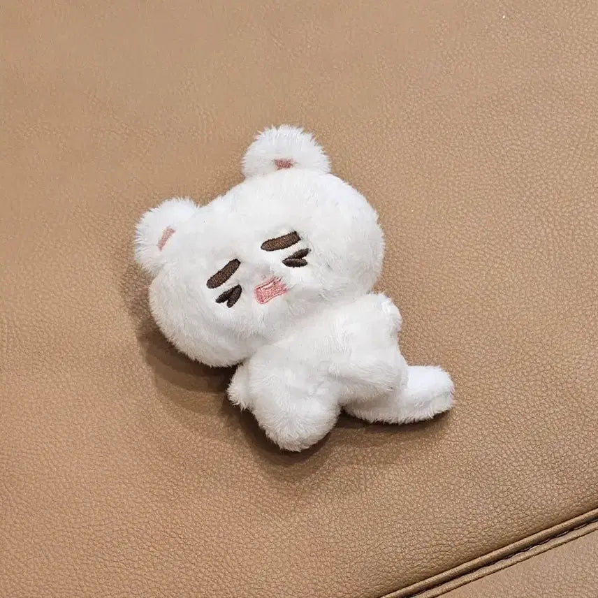 [BUNJANG] Stray Kids Hyunjin Yellow Wood Jinjjini Plush Toy / 스트레이키즈 스키즈 현진 황현진 비공식 족제비 인형 굿즈 현찡이 비공굿