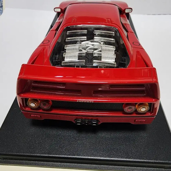 [BUNJANG] Bburago Ferrari F40 1987 1/24 Scale Diecast Model / 페라리 F40 1987 1/24 다이캐스트 모형 브라고