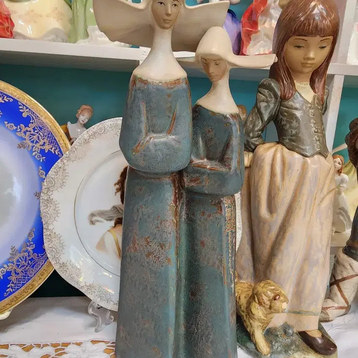 [BUNJANG] Lladro Gres Two Nuns Figurine / 야드로 그레스 두 수녀 피겨린