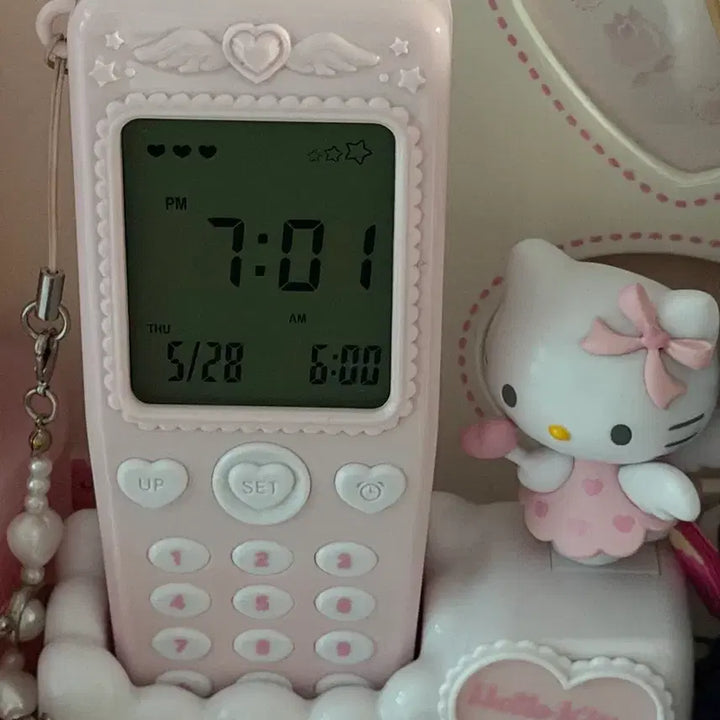 [BUNJANG] Sanrio Yumemiru Kitty Mobile Desk Clock Alarm Mascot Angel Bundle Set (2 Photos) / 유메미루 키티 핸드폰 탁상시계 알람